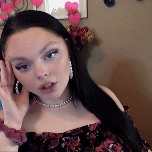 Meet your Posher, Kami